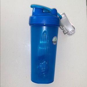 Brand new blender bottle!